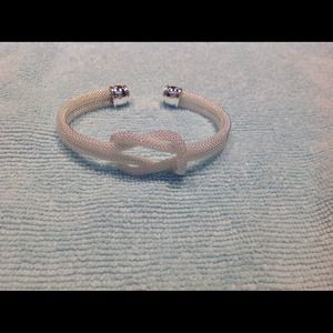 Mesh Knot Bracelet