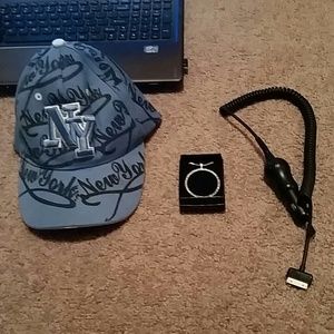 New York hat. Brand new necklace.