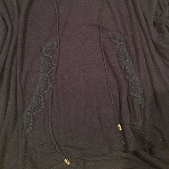 light weight sweatshirt - Picture 2 of 3