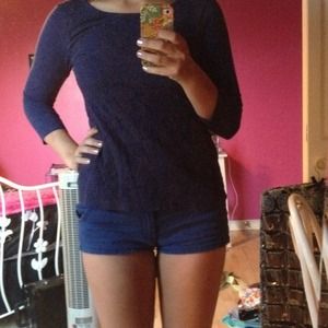 Blue quarter sleeve shirt