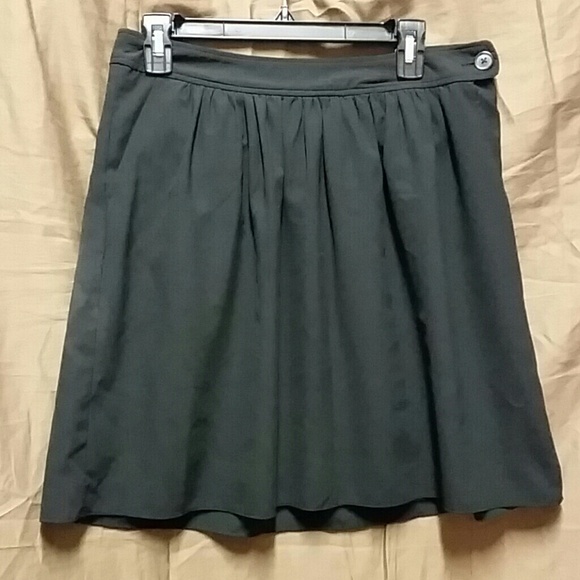 Black old Navy skirt