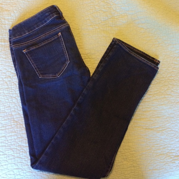 American Eagle Deep Dark Wash Straight Jeans