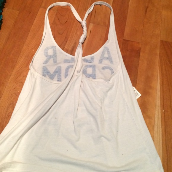 A&F TANKTOP - Picture 2 of 2