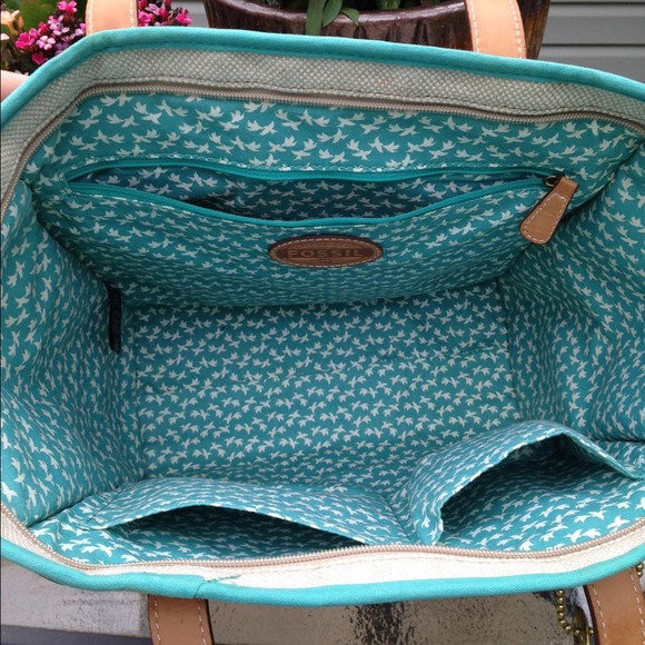 ❤️Bundled-Fossil handbag and wallet - Picture 2 of 4