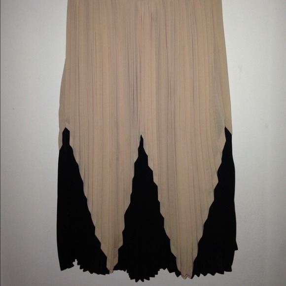 Doe and Rae Smocked Strapless Pleated Dress