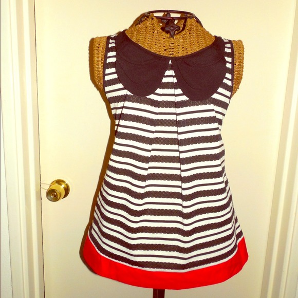 Six Degrees of Separation shirt. Nwt. Size L.