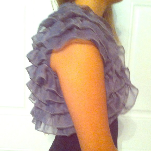 Gray ruffle vest!...
