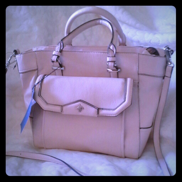 *SOLD* Simply Vera Wang