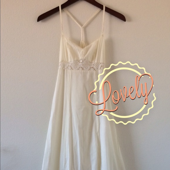 H&M cream dress✂️