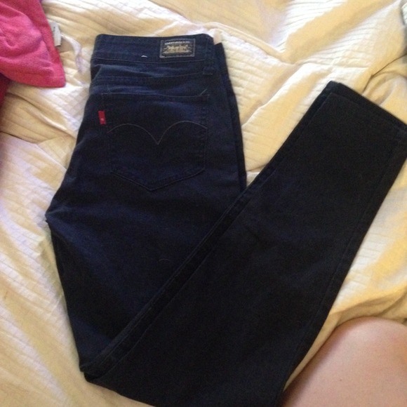 Levi's 535 legging NWOT