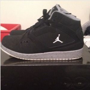 Black and gray Jordan flight