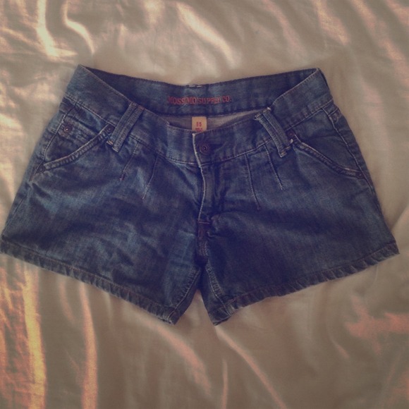 Mossimo supply co. denim shorts - Picture 1 of 1