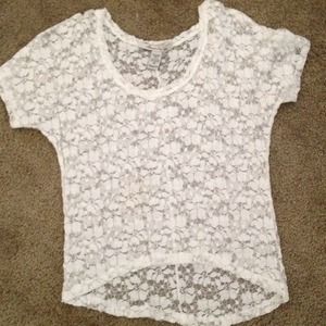 White flower patterned tshirt