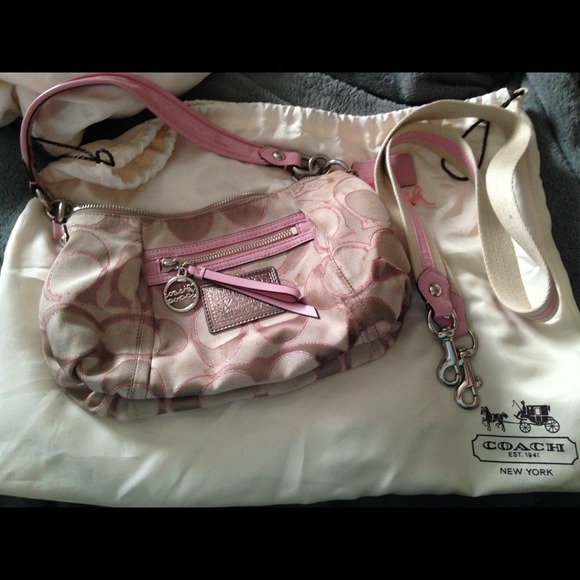 Cream and pink Coach Poppy bag - Picture 2 of 3