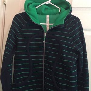 Lululemon Scuba Hoodie Navy/Kelly Green