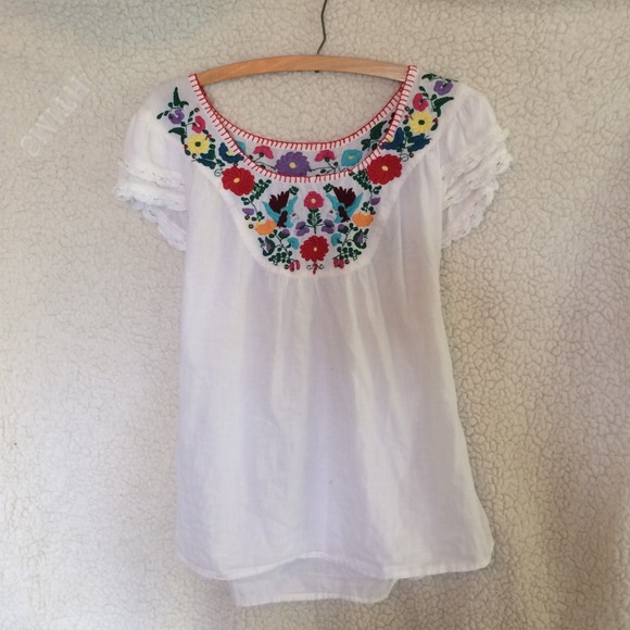 💋SOLD💋 Charlotte Russe vintage flowy blouse