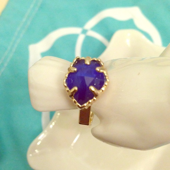 Kendra Scott ring and jewelry bag