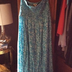 A blue and white long maxi dress size XL