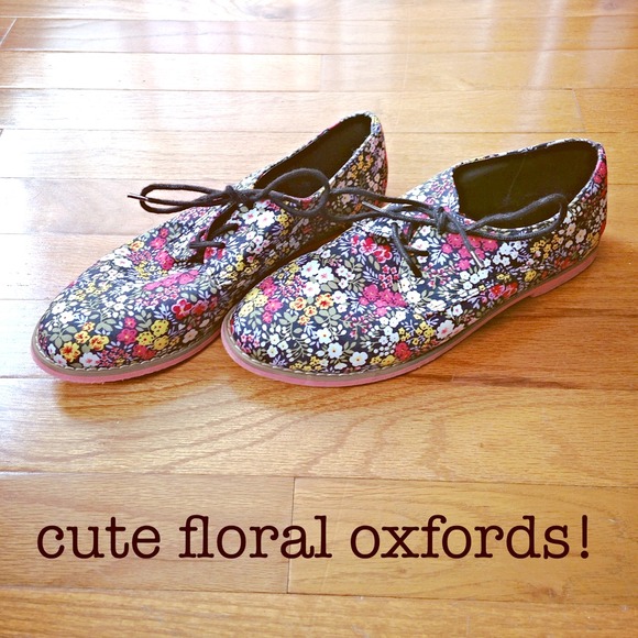 Forever 21 Shoes - Floral canvas oxfords