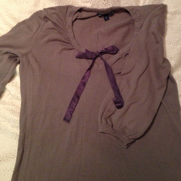 Grey GAP top