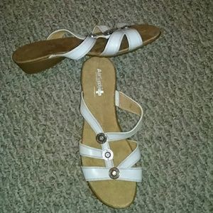 White sandals. NWOT White sandals. NWOT