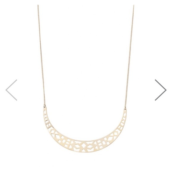 Stella & Dot Avalon Crescent Necklace