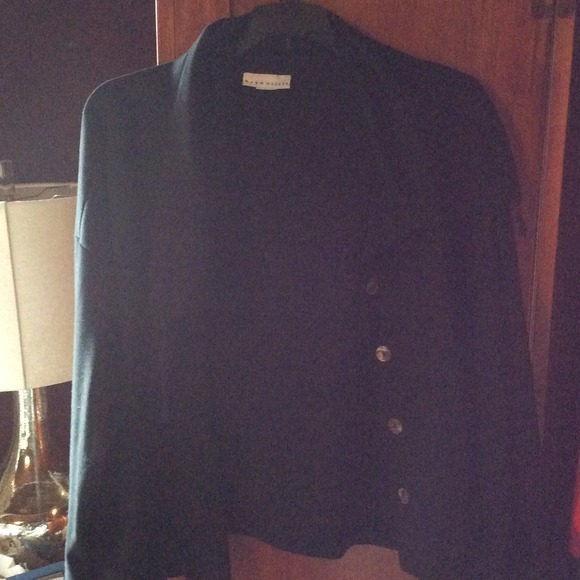 A black jacket size XL made by Byrn Walker - Picture 2 of 3