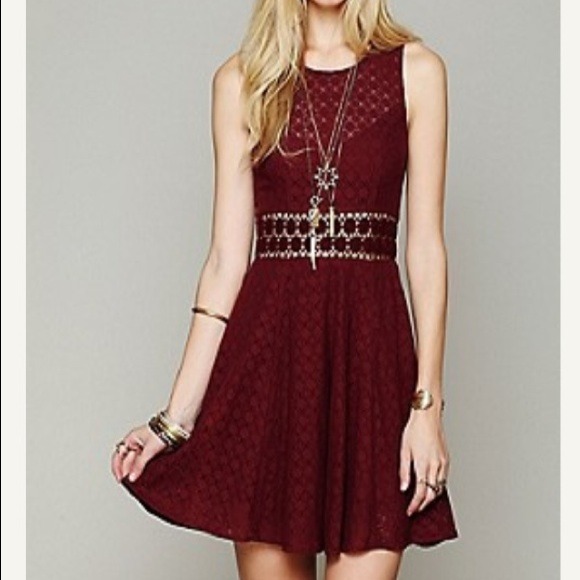 Free People Dresses & Skirts - Free People Fitted Daisy Dress