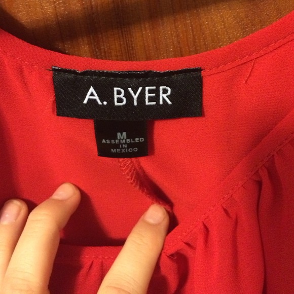 Bow back top - Picture 2 of 4