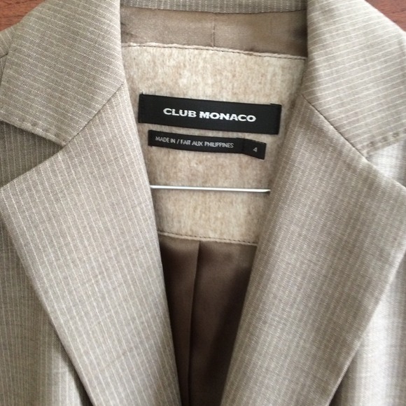 Host pick!!!! Club Monaco blazer size 4 ❤️❤️❤️ - Picture 3 of 4