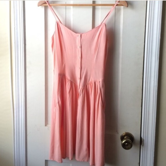 🚫SOLD ON VINTED🚫🍑 Pretty Peach Summer Dress