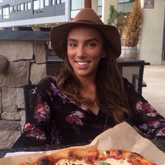 🚫SOLD🚫 - Picture 3 of 4