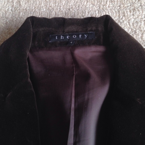 Theory chocolate brown tailored blazer - Picture 2 of 3