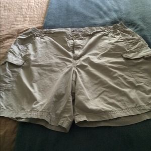 Columbia shorts