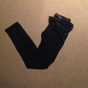 NWOT Brandy Melville Discont. Black Skinny Jeans