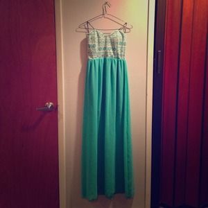 Forever 21 maxi dress