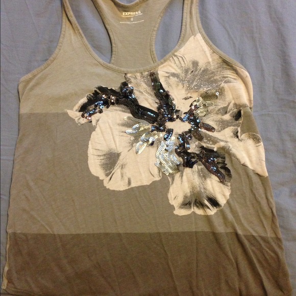 Express tank top