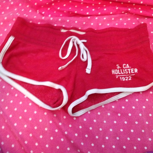 Hollister xs