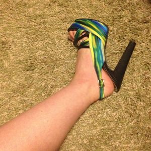 Michael Antonio Kaya sturdy heels