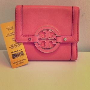 💐SOLD💐Tory Burch Amanda Double Snap Wallet💐 NWT