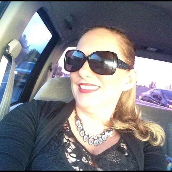 Hi !I'm Amy๐ I LOVE TO TRADE โค๏ธ๐ธ๐ป - Picture 3 of 4