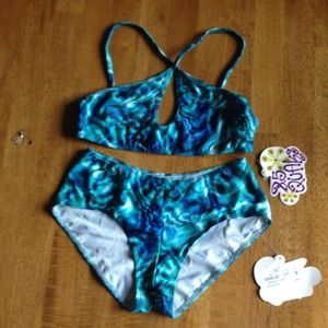 85 Quake liquid turquoise bikini