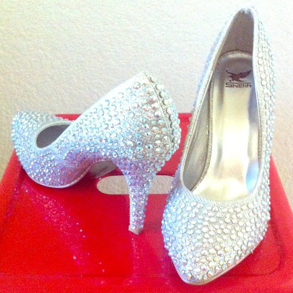 Cinderella heel shine bright like a diamond💎