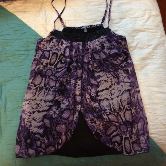 Adorable purple and black tank.