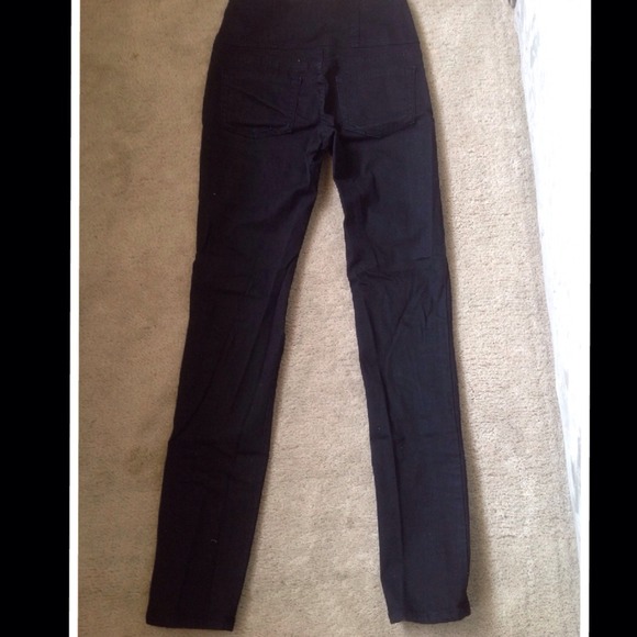 BUNDLED: Black High Waisted Jeans, S, 25 - Picture 2 of 4
