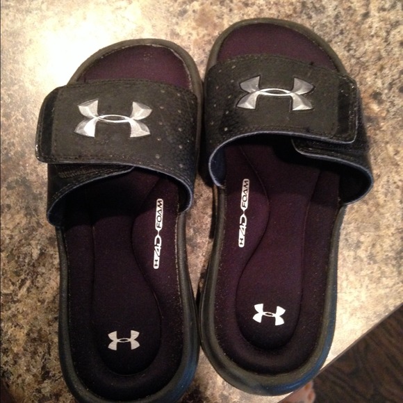 Kids under armour sandals