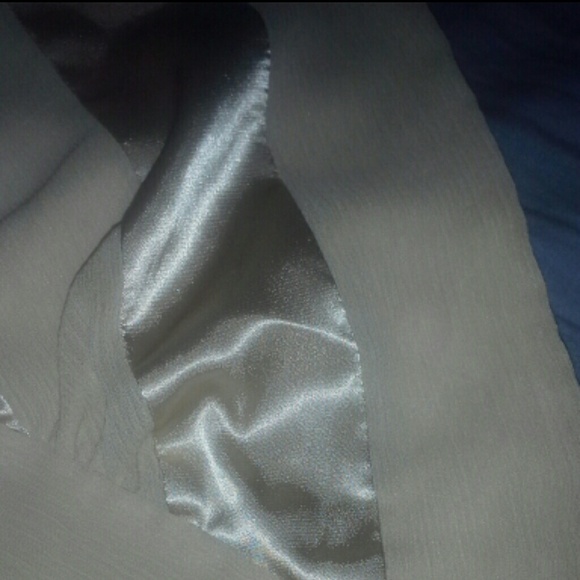 Silk Tank - Picture 3 of 3