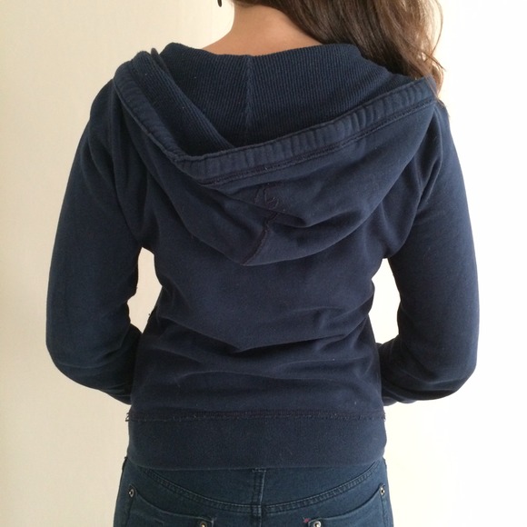 Hollister Sweatshirt - Picture 3 of 3