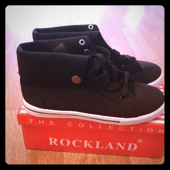 Black High-Top  Sneakers