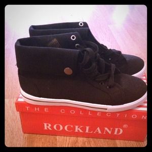 Black High-Top  Sneakers